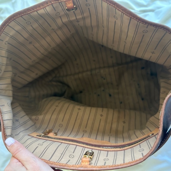 Authentic preloved Louis Vuitton Delightful MM - Picture 7 of 8